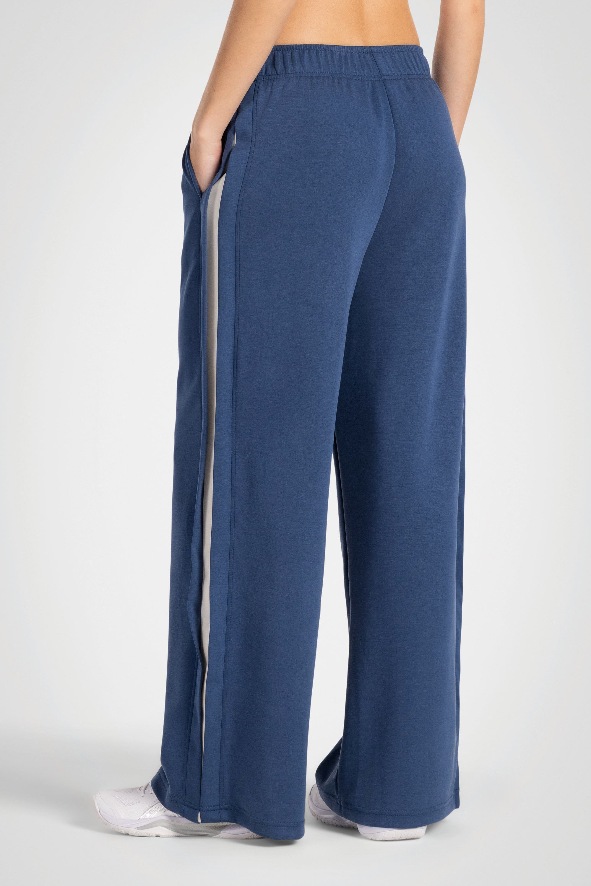 Softline Luxe Wide Leg Pant