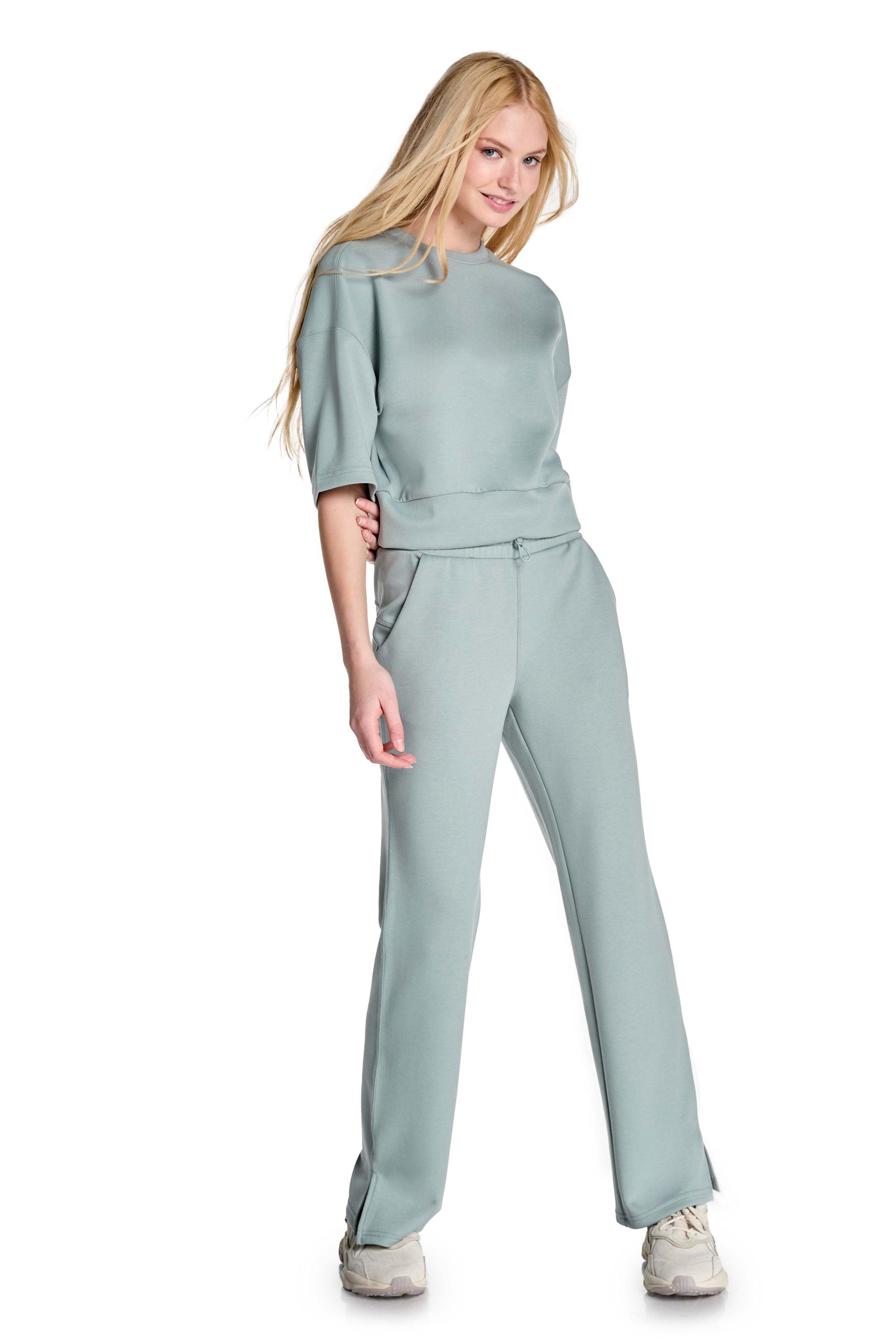 Stretch Knit Crew Neck Short Sleeve Top