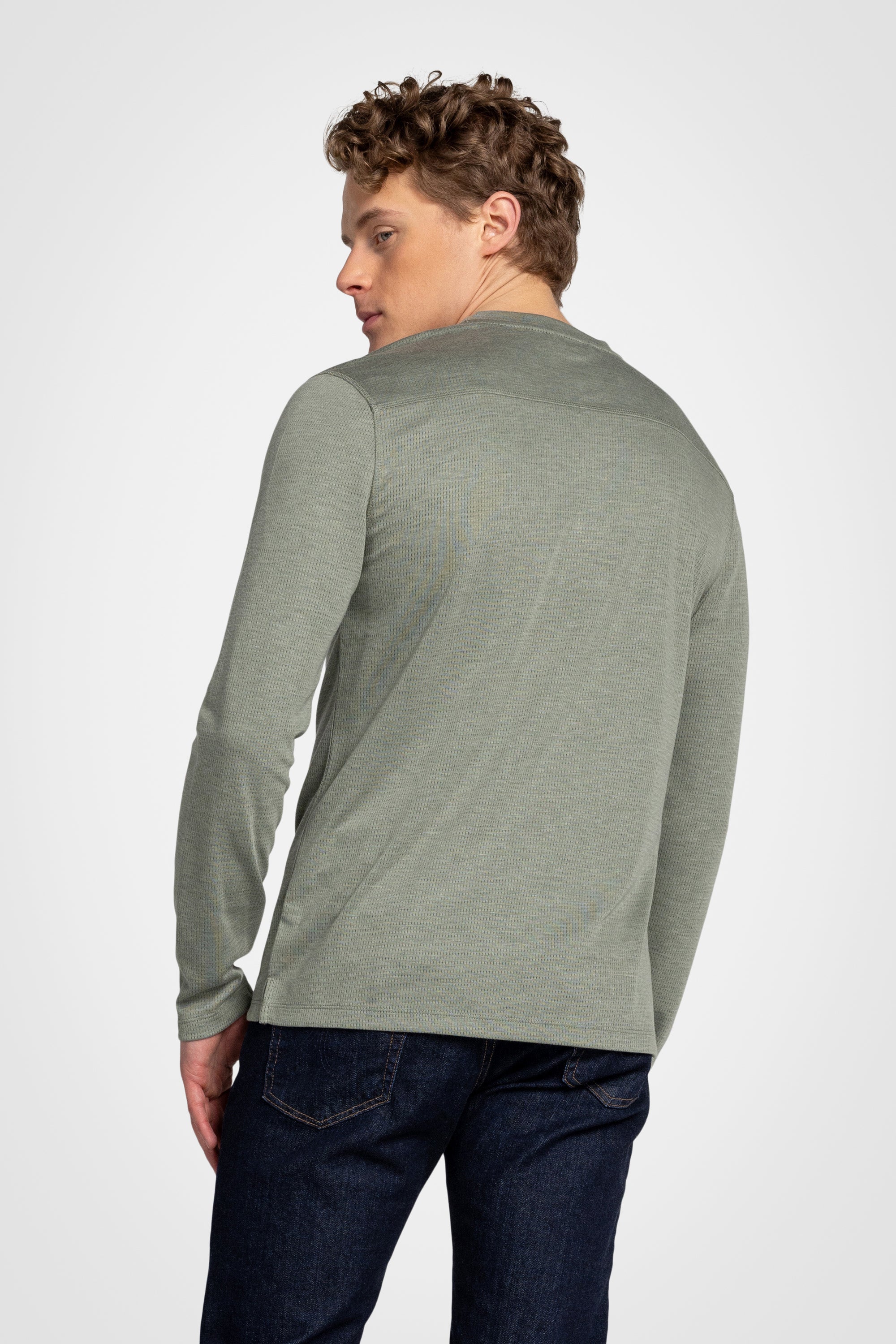 Mesh Henley Pullover