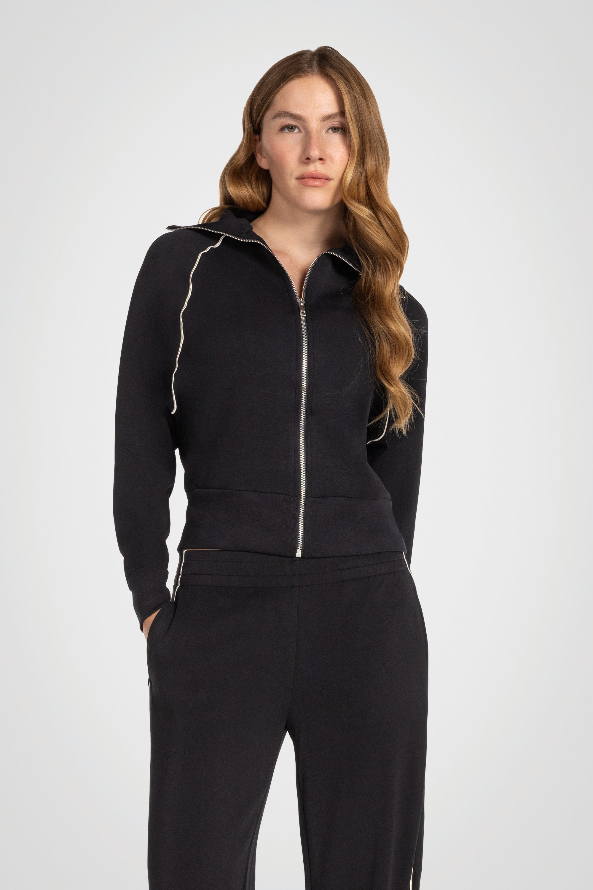 Wildline Track Jacket