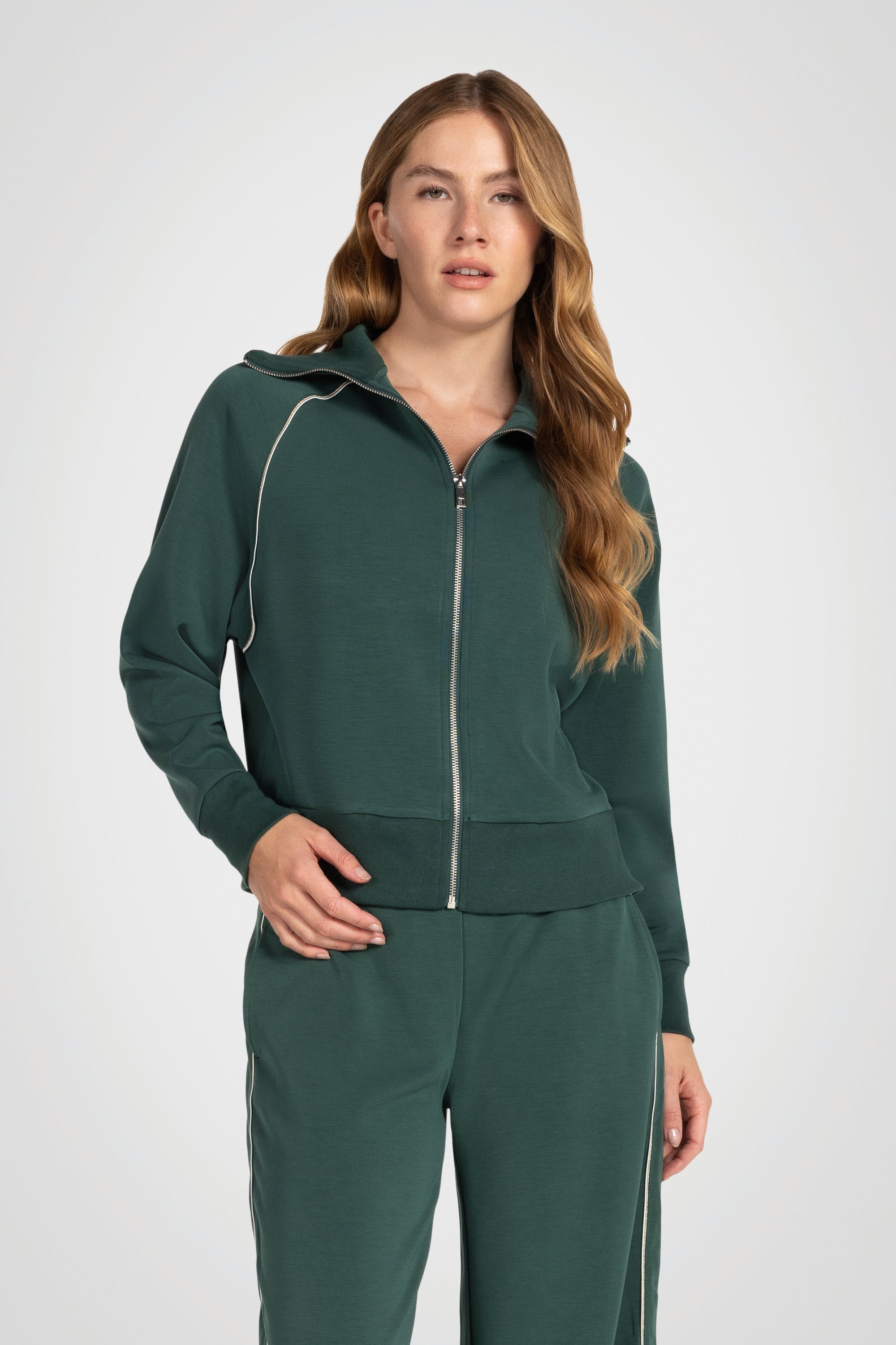 Wildline Track Jacket