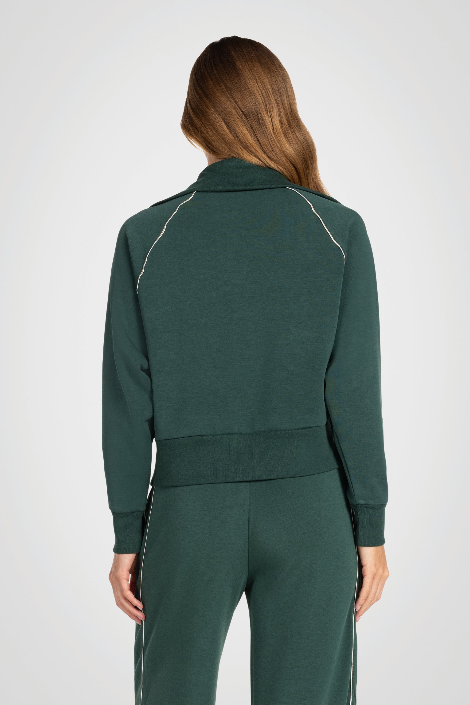 Wildline Track Jacket