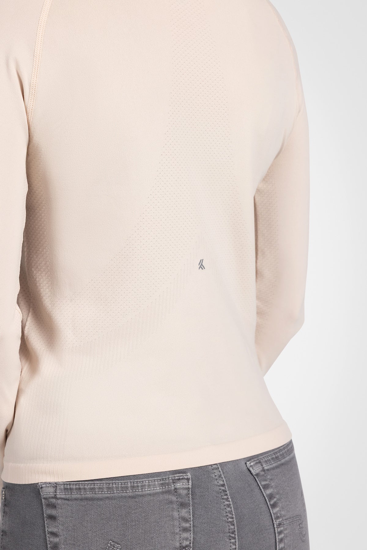 Essential Seamless Layer