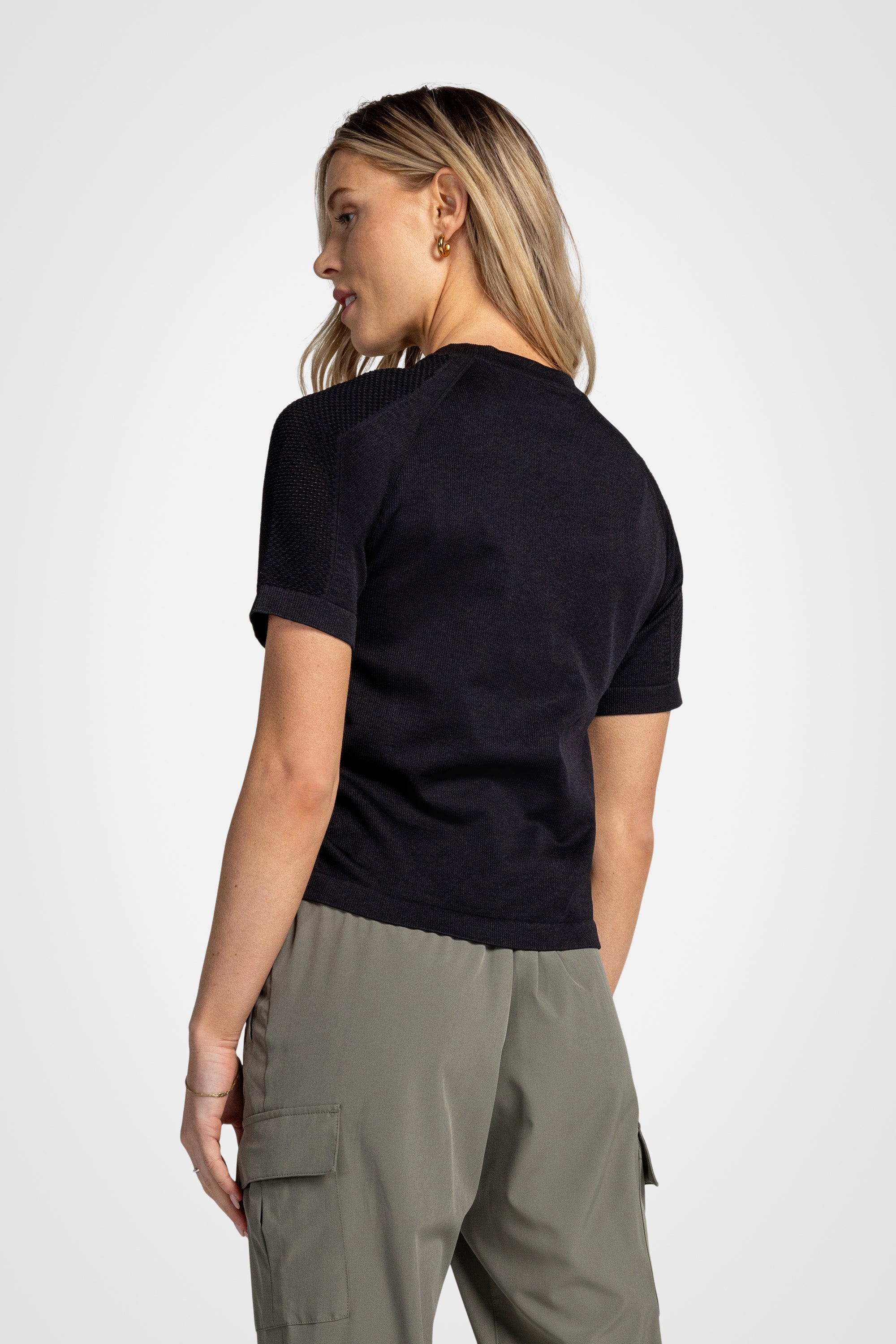AeroFlex Seamless Mesh T-Shirt