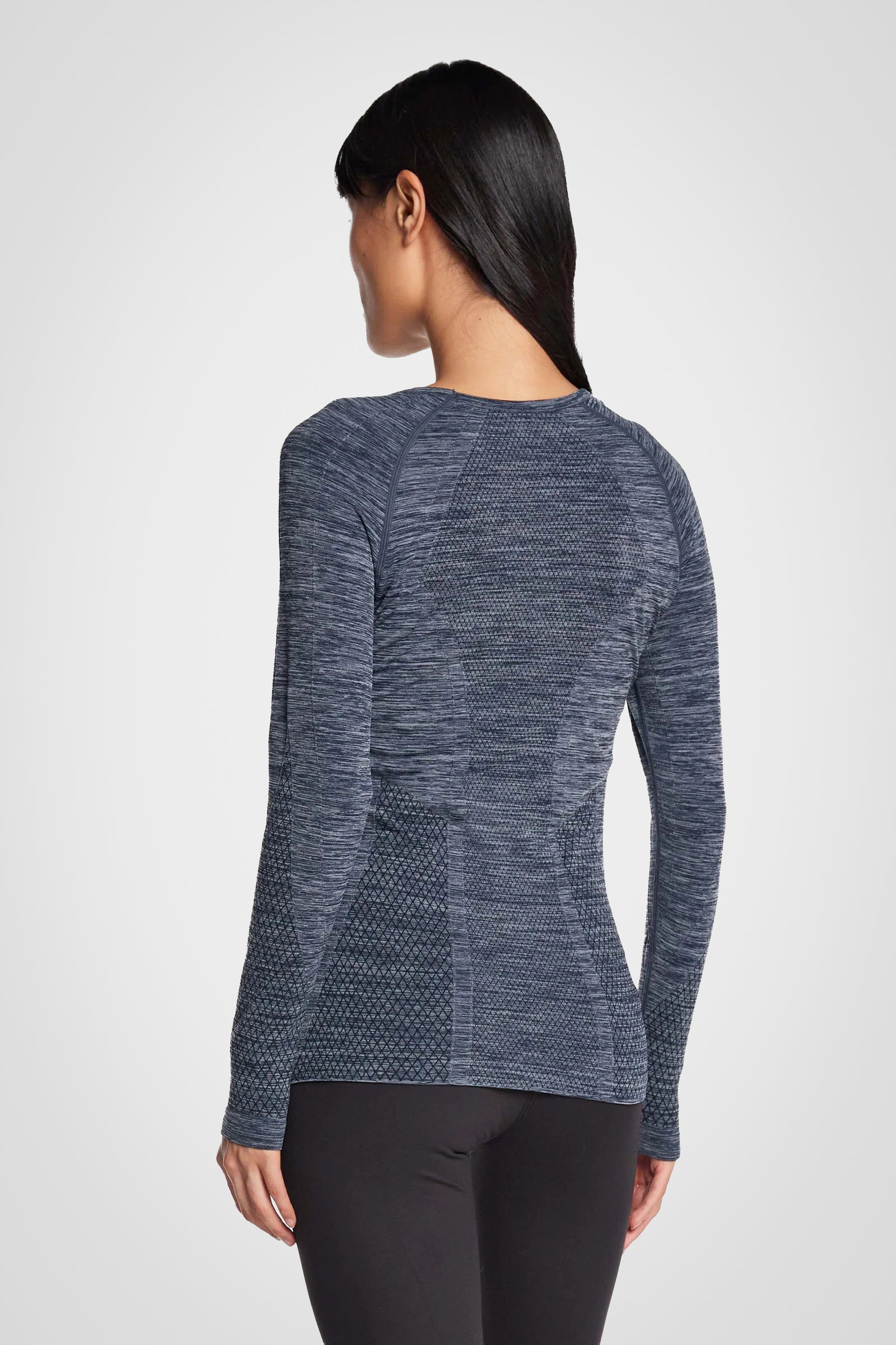 Second Skin Seamless Long Sleeve Top