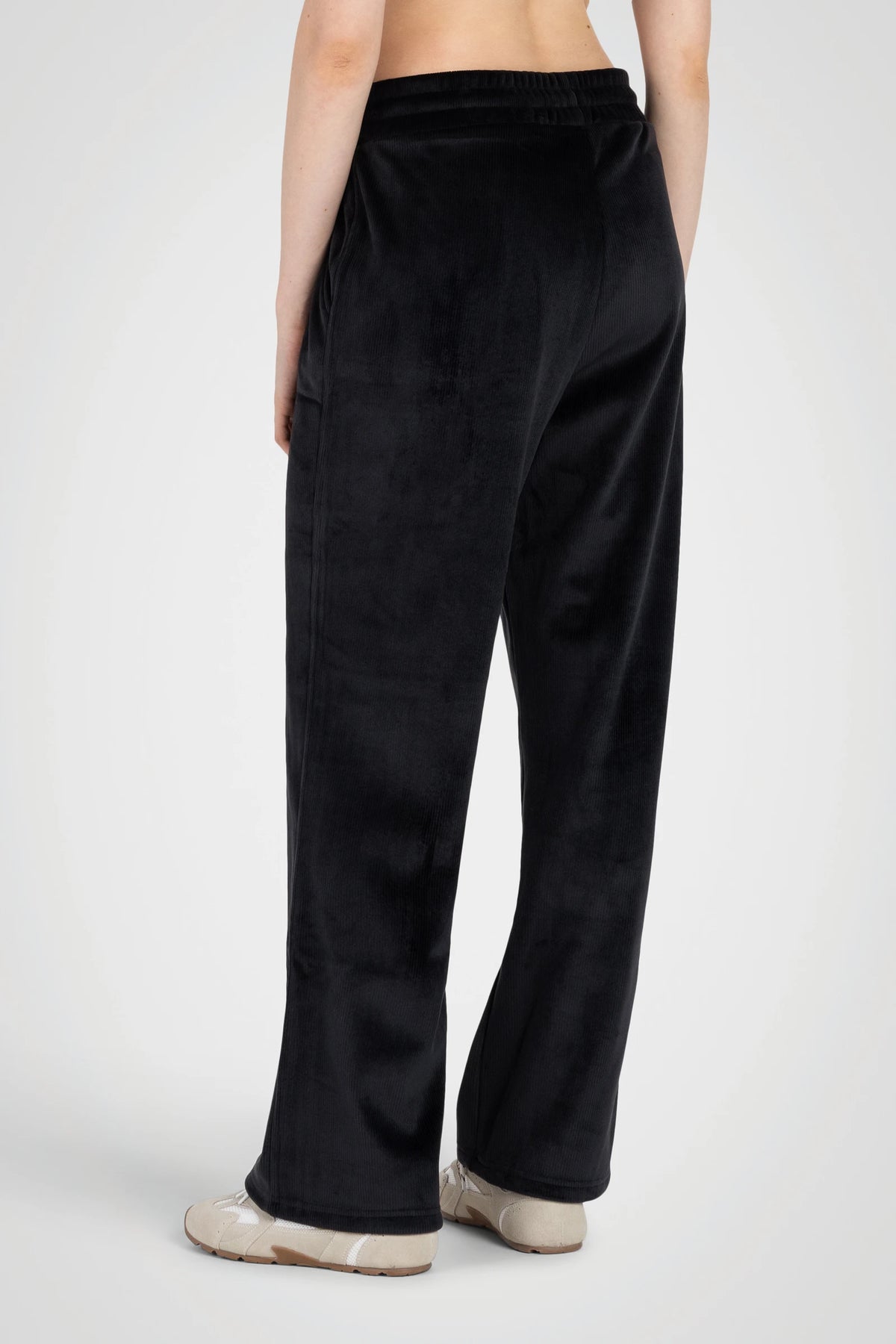 LuxeRib Velour Pant