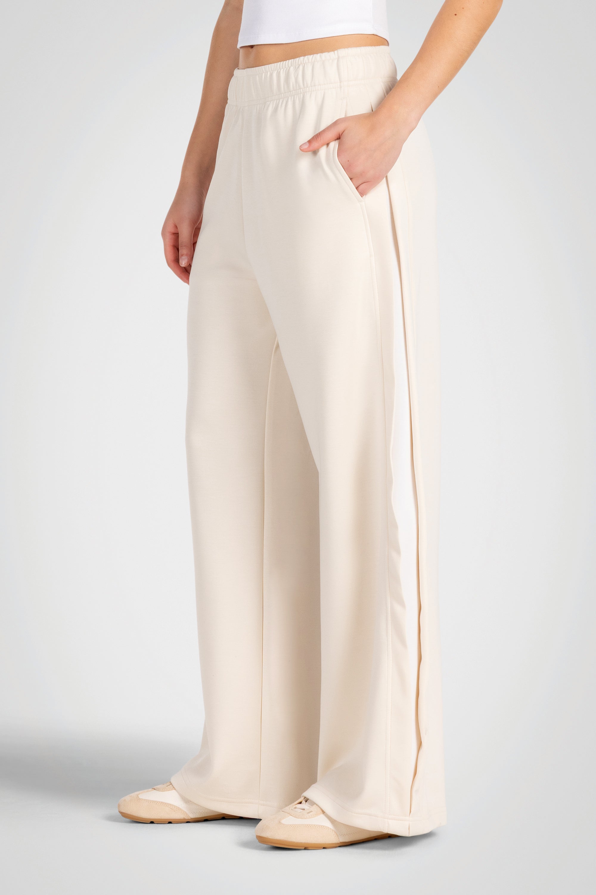 Softline Luxe Wide Leg Pant