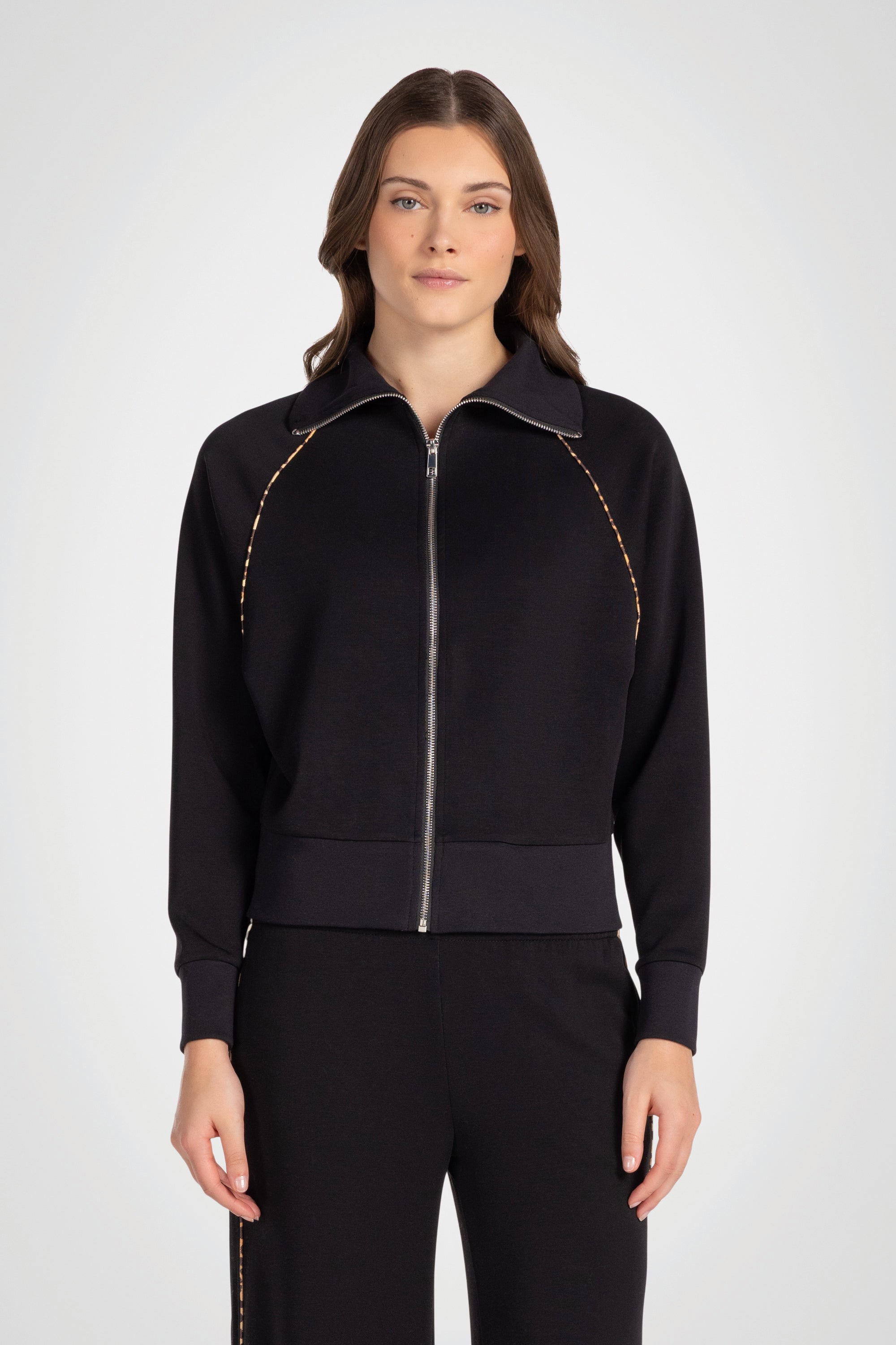 Wildline Track Jacket