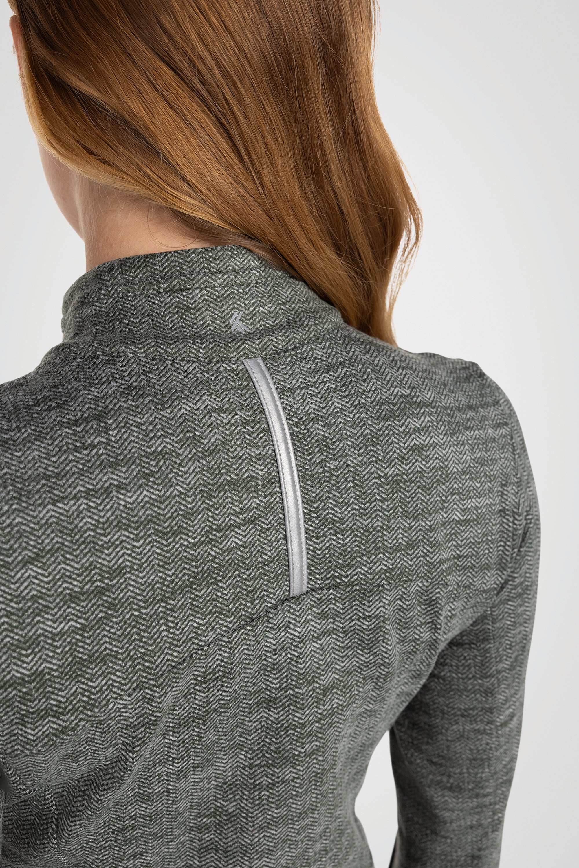 Unisletion Kyon☆ KYODAN | Mock Neck Half-Zip Long Sleeve Top