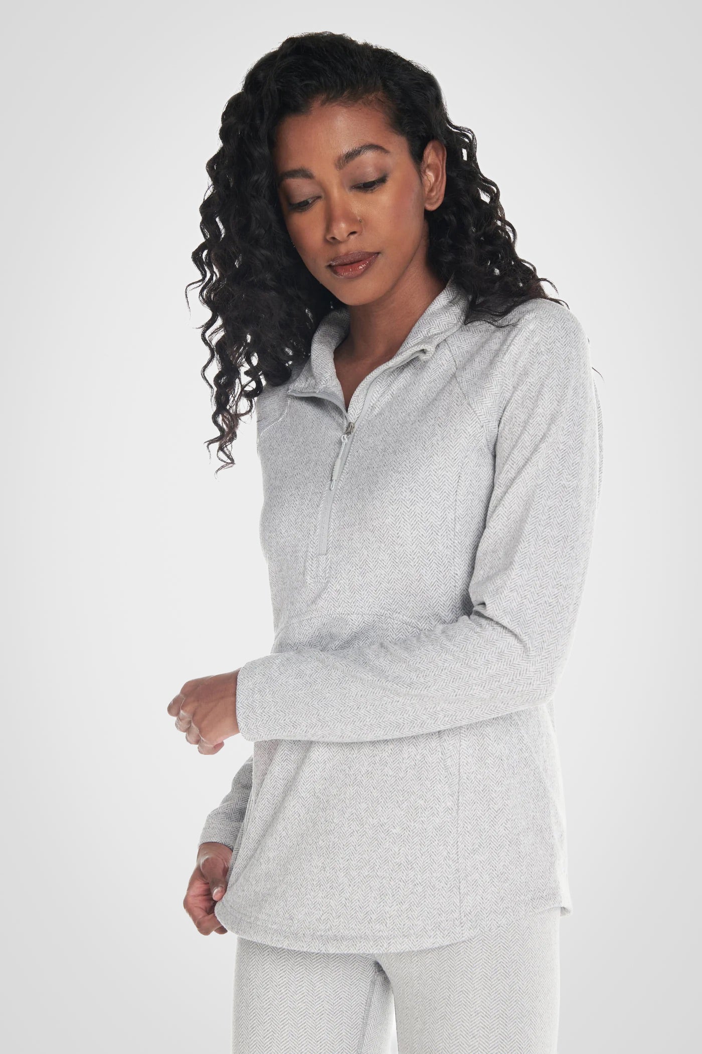 Herringbone Knit Mock Neck Half-Zip Long Sleeve Top
