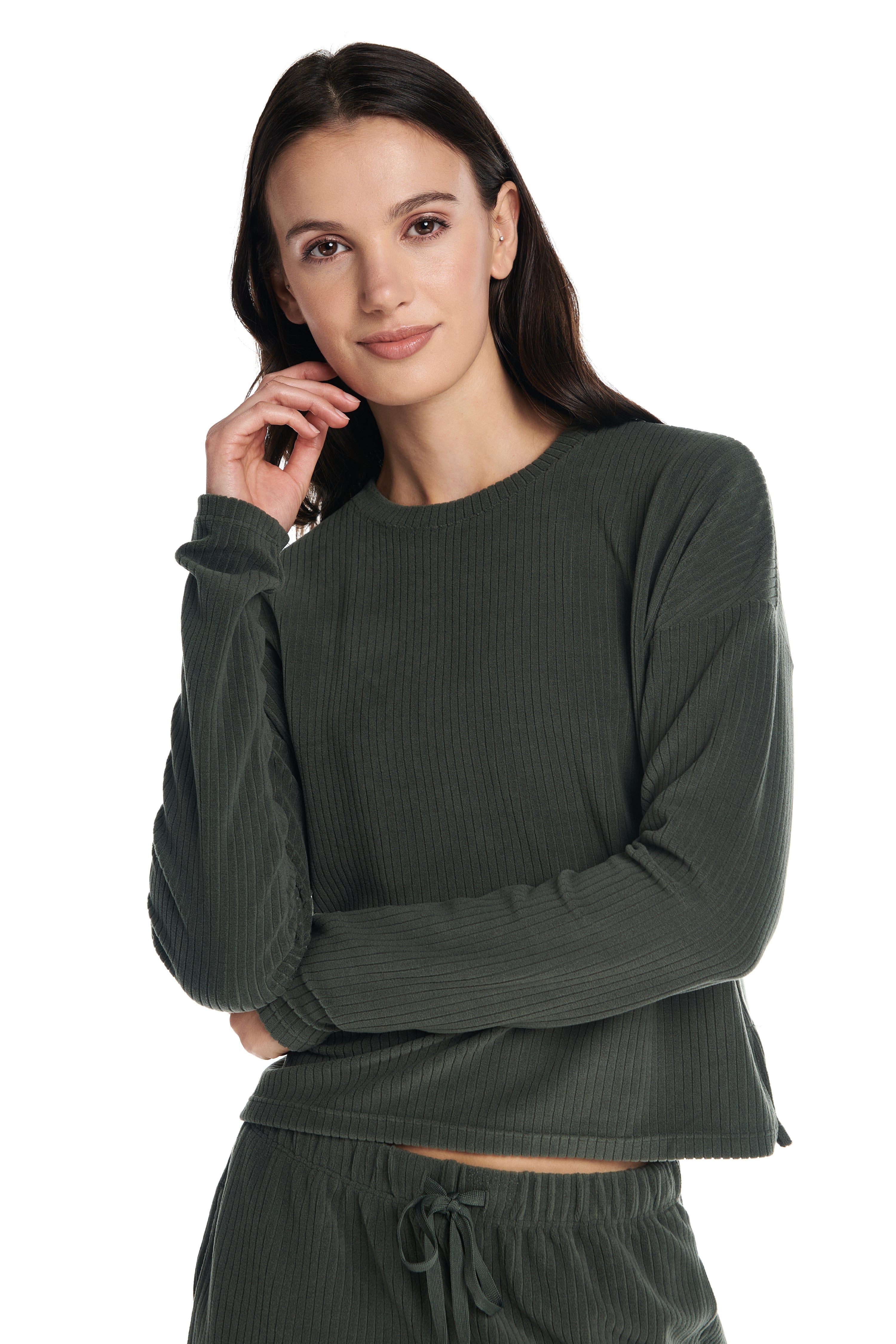 (取寄) キョーダン ベロア リブド シャツ - ジップ ネック, ロング スリーブ Kyodan Velour Ribbed Shirt - Zip Neck, Long Sleeve  Graphite Velour Ribbed Lounge Longsleeve Top